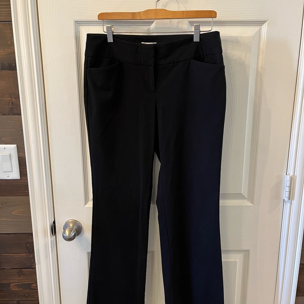 Ann Taylor LOFT Women’s  Black Pants, Size 4